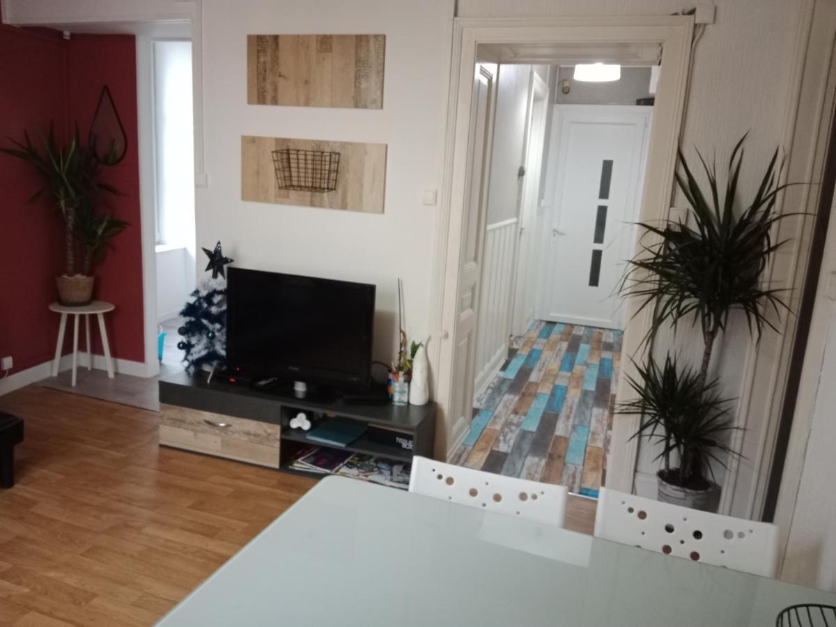 Pounette, Appartement T3 Centre / Thermes Luxeuil المظهر الخارجي الصورة